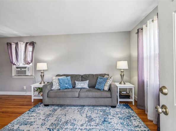 12 Westmoreland Road, Merrick NY 11566