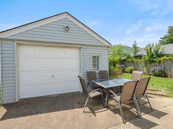 12 Westmoreland Road, Merrick NY 11566