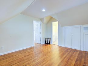 515 S 10th Street, New Hyde Park NY 11040