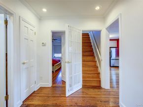 515 S 10th Street, New Hyde Park NY 11040
