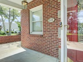 515 S 10th Street, New Hyde Park NY 11040