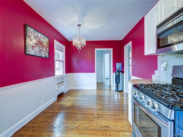 515 S 10th Street, New Hyde Park NY 11040