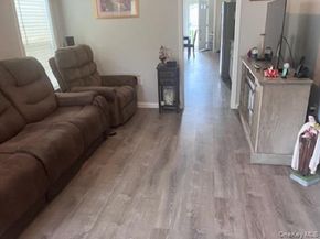 1661 Old Country Road 351B, Riverhead NY 11901