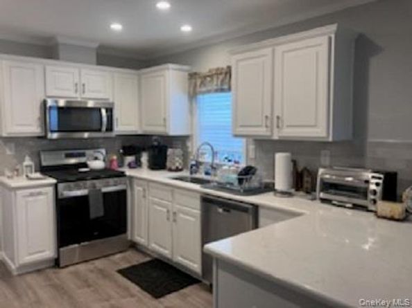 1661 Old Country Road 351B, Riverhead NY 11901
