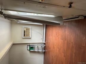 61-51 Borden Avenue, Maspeth NY 11378