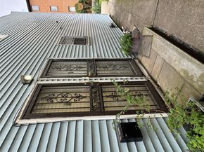 61-51 Borden Avenue, Maspeth NY 11378