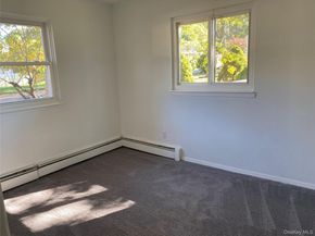 7 Filmore Avenue, Coram NY 11727