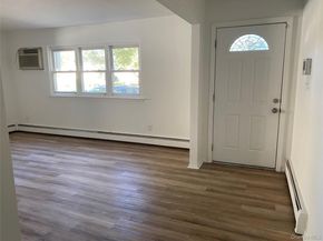 7 Filmore Avenue, Coram NY 11727