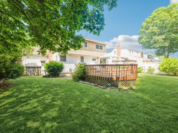 128 Kime Avenue, North Babylon NY 11703