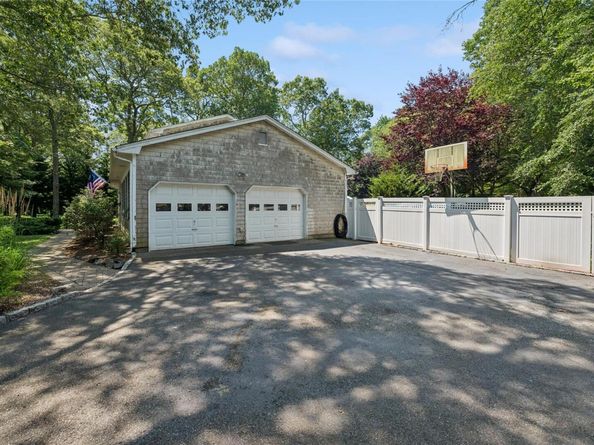 21 Windwood Court, Westhampton NY 11977