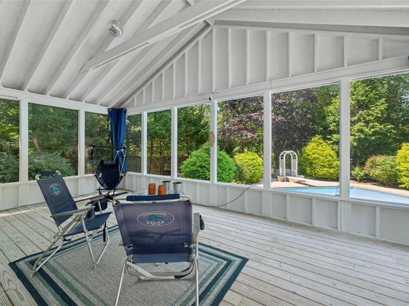 21 Windwood Court, Westhampton NY 11977