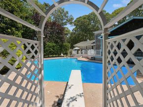 21 Windwood Court, Westhampton NY 11977