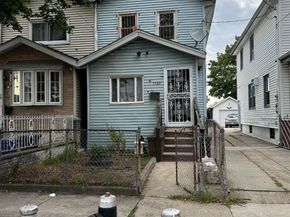 91-03 121st Street, Richmond Hill NY 11418