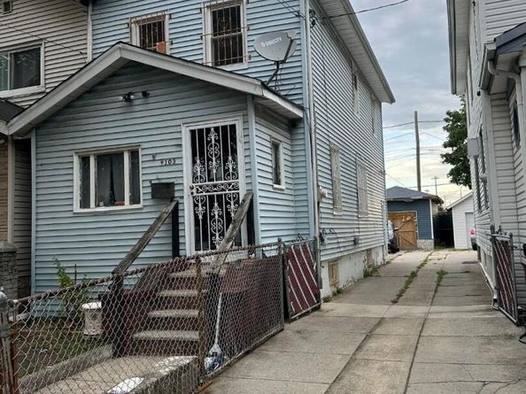 91-03 121st Street, Richmond Hill NY 11418