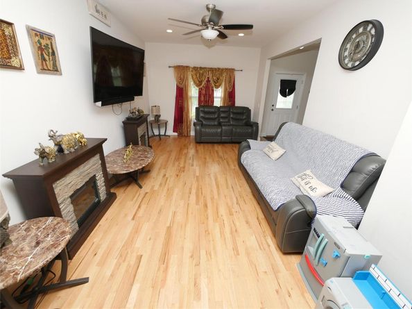 2405 Fire Avenue, Medford NY 11763