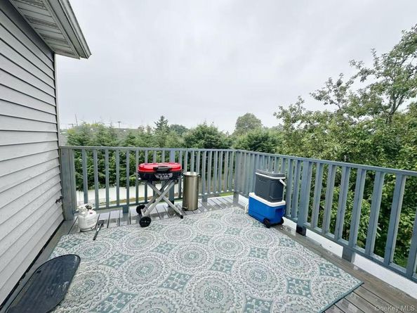 203 29th Street, Lindenhurst NY 11757