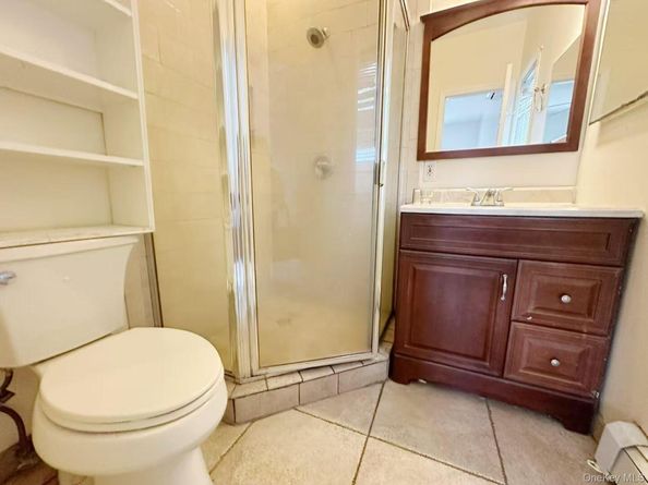 203 29th Street, Lindenhurst NY 11757