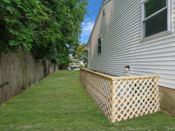 12 E Chestnut Street, Central Islip NY 11722