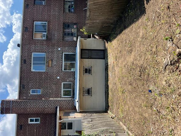 185-05 Henderson Avenue, Hollis NY 11423