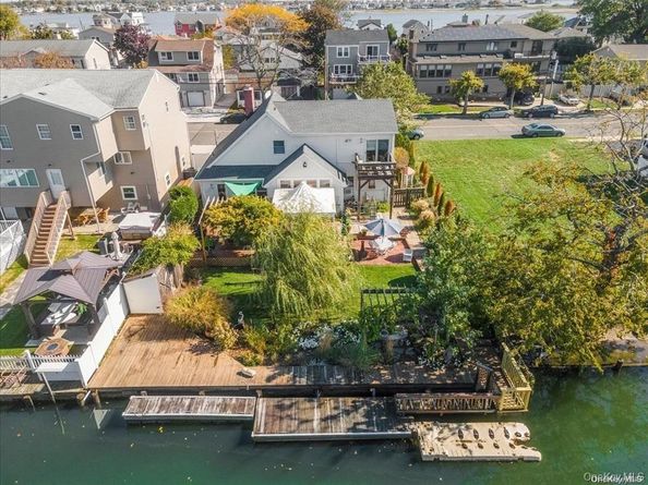 3442 Colony Drive, Baldwin Harbor NY 11510