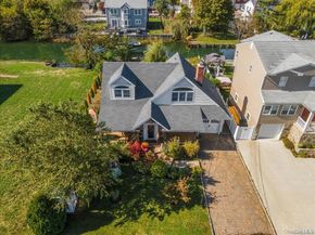 3442 Colony Drive, Baldwin Harbor NY 11510