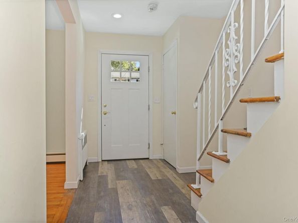 157 Warren Avenue, Hawthorne NY 10532