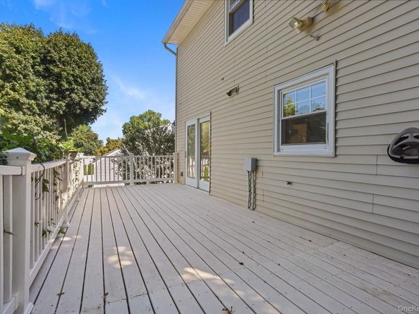 157 Warren Avenue, Hawthorne NY 10532