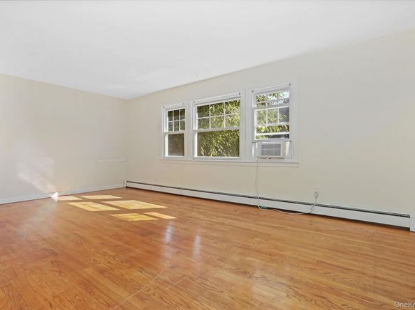 157 Warren Avenue, Hawthorne NY 10532