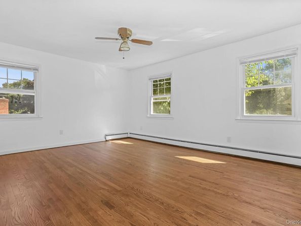 157 Warren Avenue, Hawthorne NY 10532