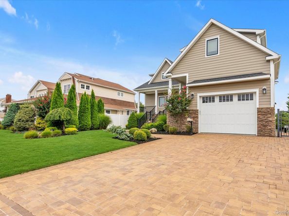 236 E Shore Drive, Massapequa NY 11758