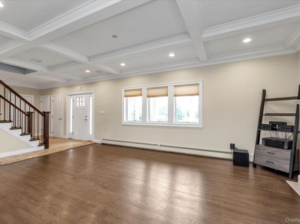 236 E Shore Drive, Massapequa NY 11758