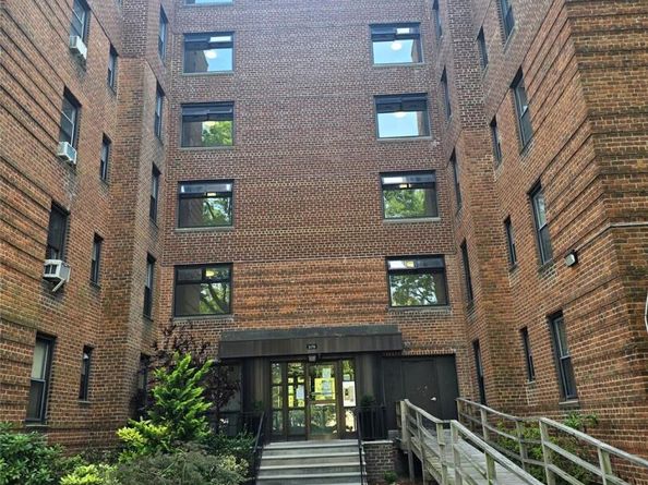 2165 Brigham Street 3F, Brooklyn NY 11229