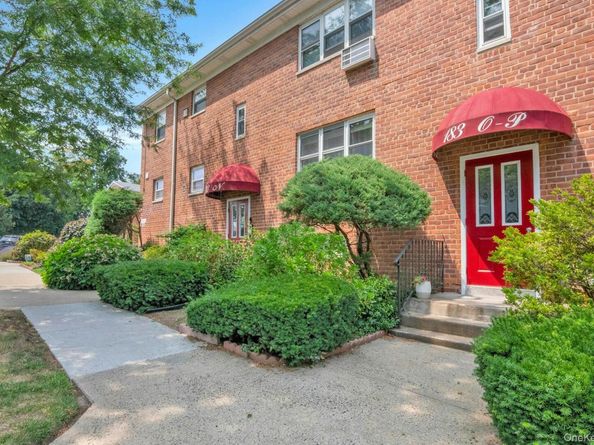 183 Drake Avenue 1O, New Rochelle NY 10805