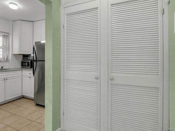 183 Drake Avenue 1O, New Rochelle NY 10805