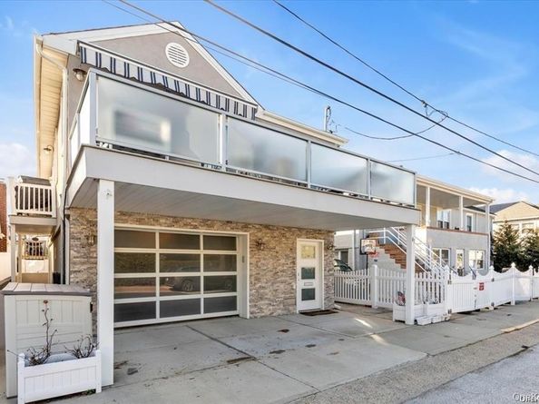 Undisclosed Address #897285, East Atlantic Beach NY 11561