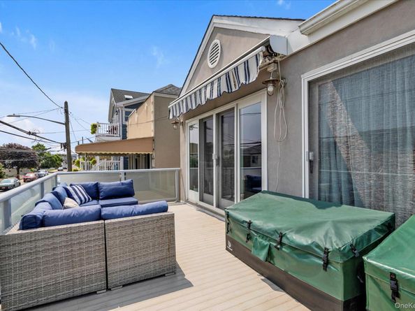 Undisclosed Address #897285, East Atlantic Beach NY 11561