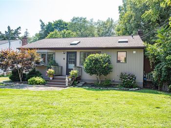313 Laurel Road