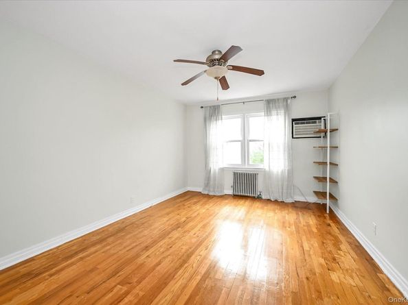 4320 196th Street, Flushing NY 11358