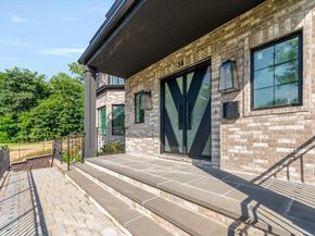 34 Woodland Place, Great Neck NY 11021