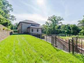 34 Woodland Place, Great Neck NY 11021