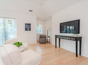 34 Woodland Place, Great Neck NY 11021