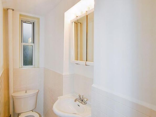 60 W Broad Street 1L, Fleetwood NY 10552