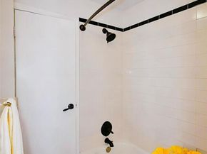 60 W Broad Street 1L, Fleetwood NY 10552