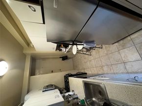 3 Fordham Hill Oval Av 10B, Bronx NY 10468