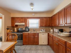 40 E Lincoln Avenue, Massapequa NY 11758