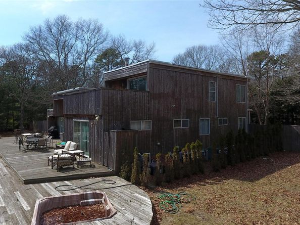 19 Fox Hollow Drive, East Quogue NY 11942