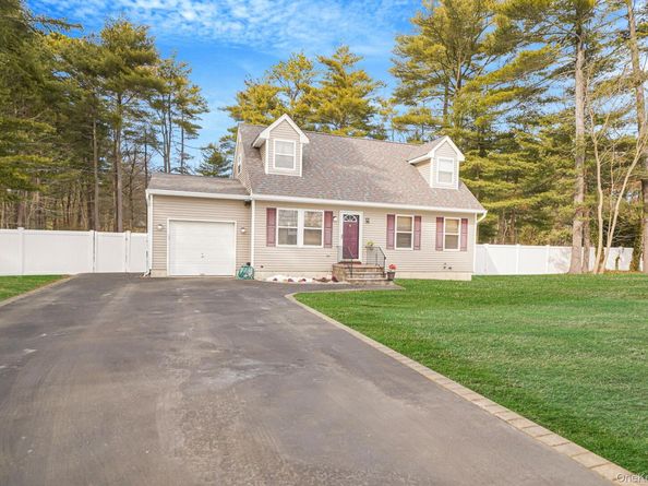 65 Prospect Drive, Brentwood NY 11717