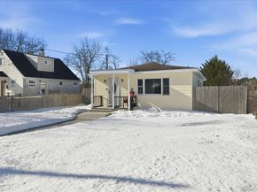 20 Wendy Lane, Brentwood NY 11717