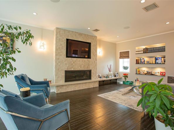 165 W Walnut Street, Long Beach NY 11561