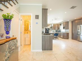 165 W Walnut Street, Long Beach NY 11561